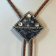 Load image into Gallery viewer, Bolo Denim

